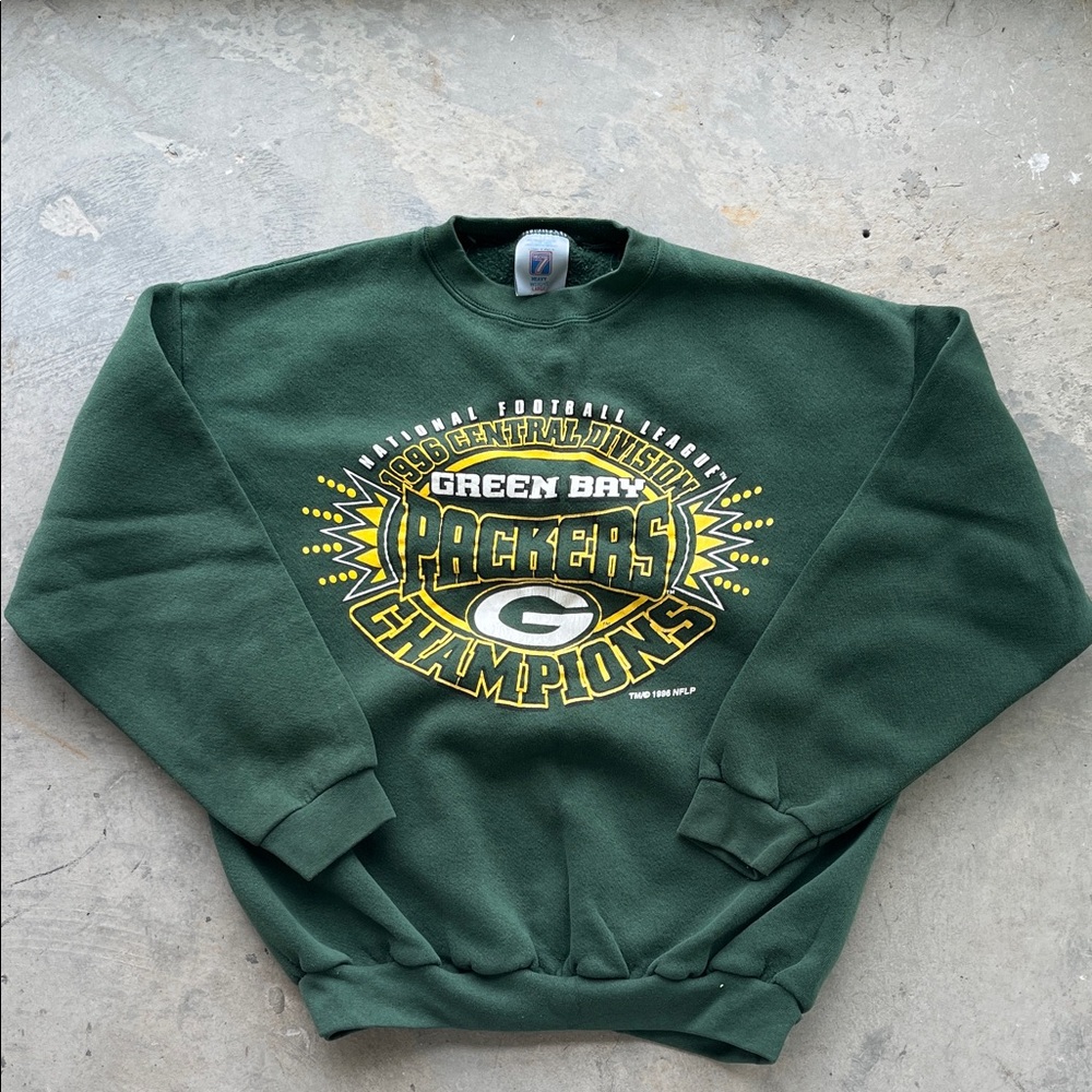 LOGO 7 Green Bay Packers Champions Green Crewneck Sweater